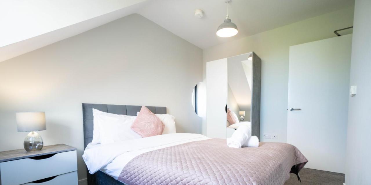 Three Bed Apartment Sleeps 5 In Botanic เบลฟาสต์ ภายนอก รูปภาพ